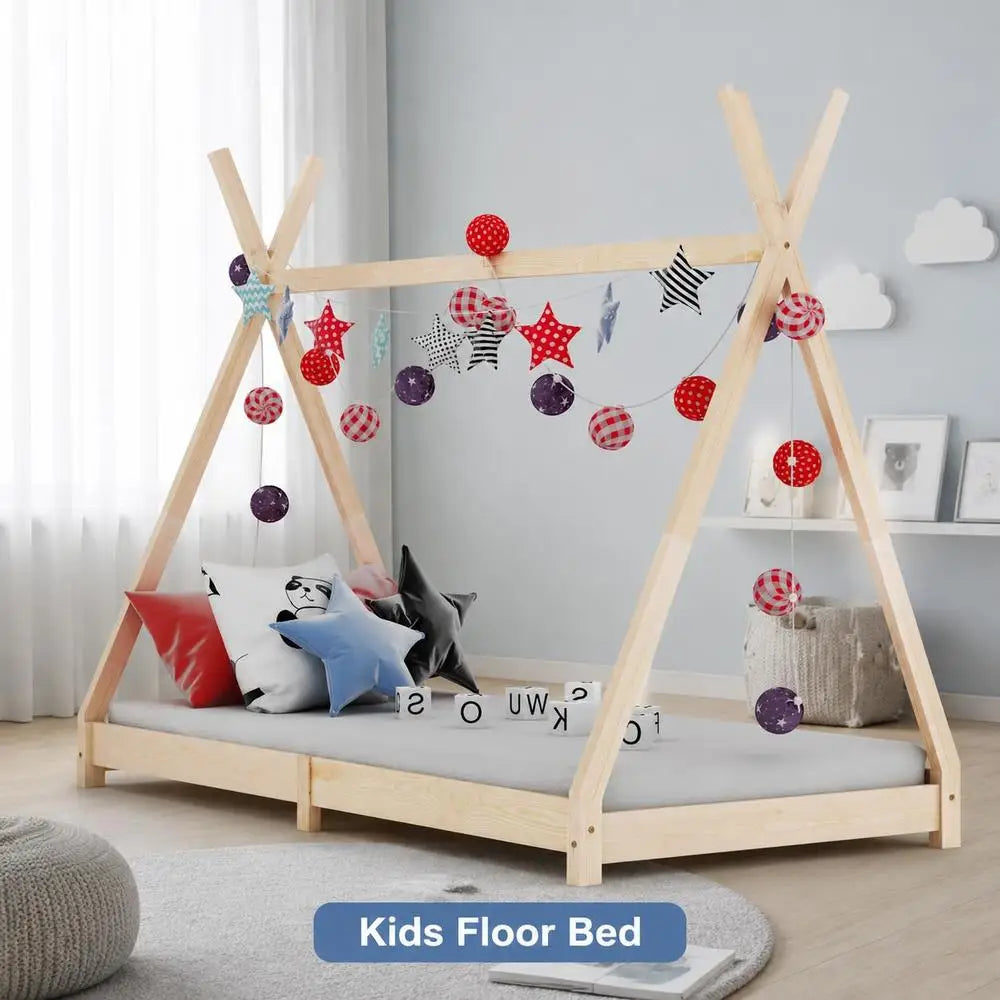 Sélection Chambre & mobilier : Cadre de lit enfant en pin massif design tipi 80x160 cm